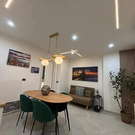 Dimora Della Vicaria 3* Naples