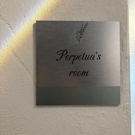 Aparthotel Dimora Della Vicaria Naples